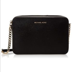 MICHAELMichael Kors Women's Jet Set Cross Body Bag